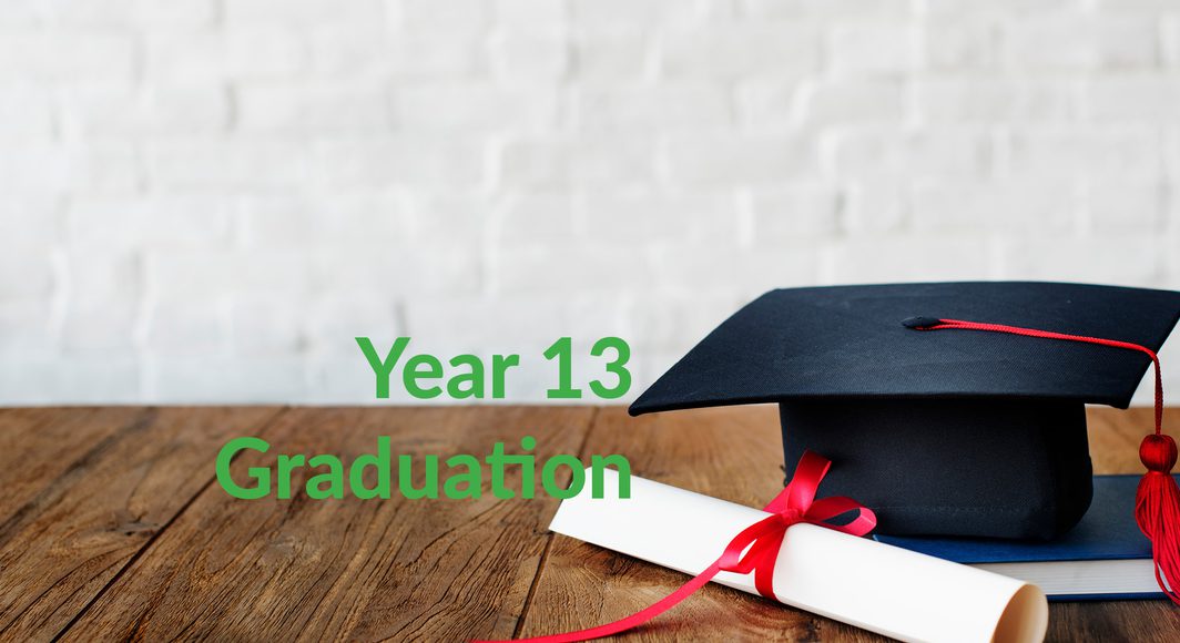 Graduation Y13 23 web