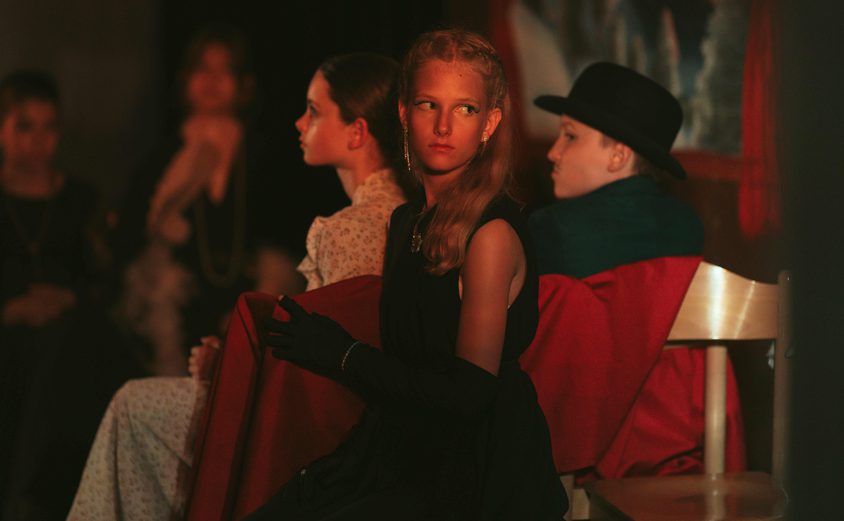 MOT12111222457789777289