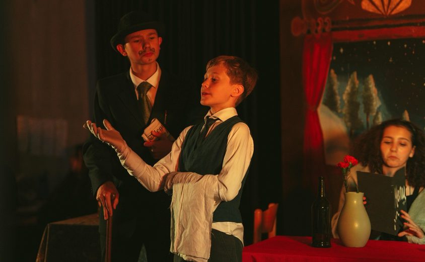 MOT1211122245778977728917