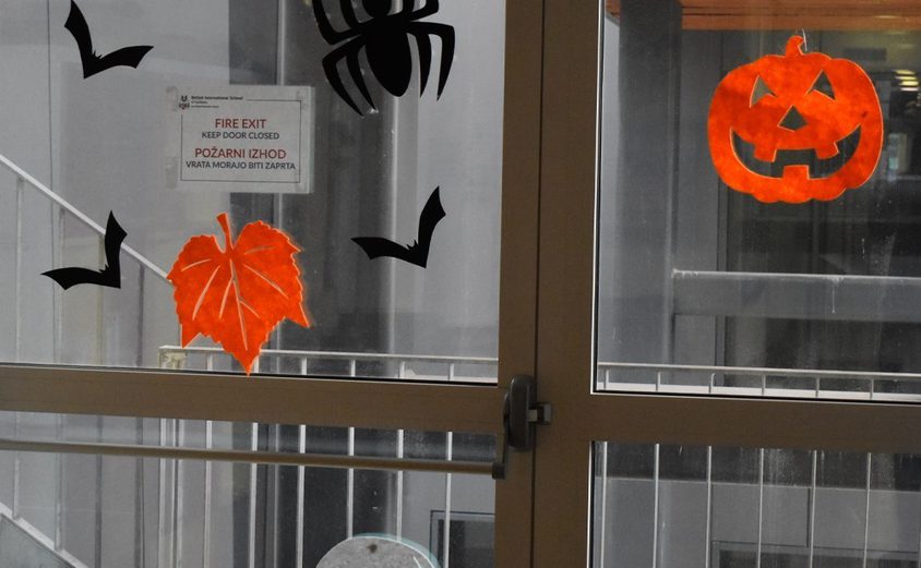Halloween decor 21 4