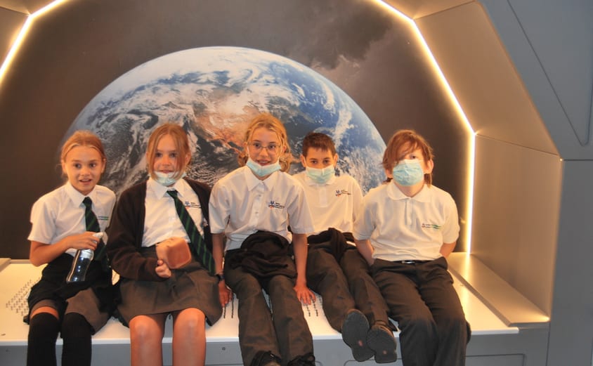 House of illusions 7