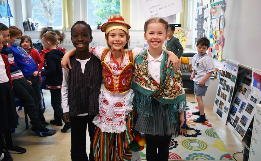 Intl Fair 21 DSC 0258