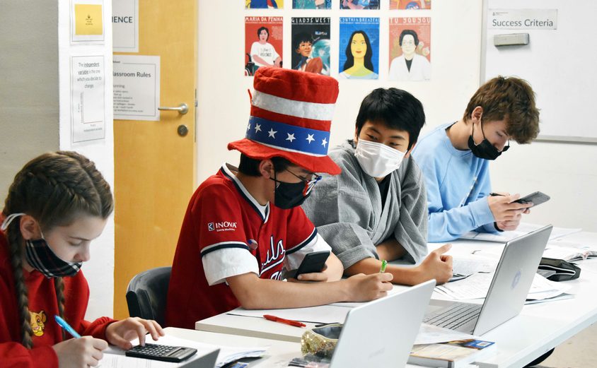 Intl Fair 21 DSC 0330