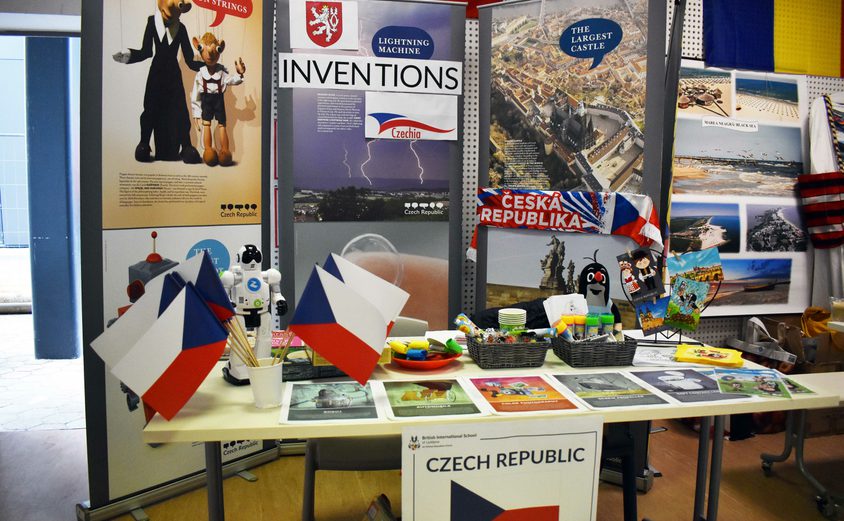 Intl Fair 21 DSC 0396