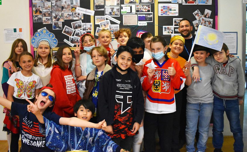 Intl Fair 21 DSC 0452