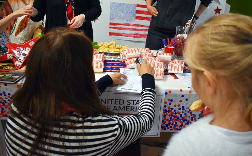 Intl Fair 21 DSC 0629