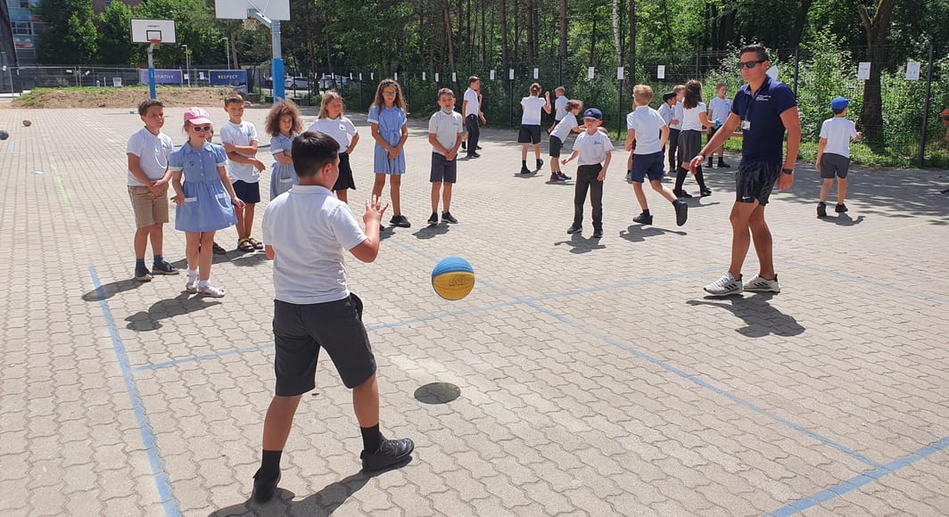 PE block roundup cover