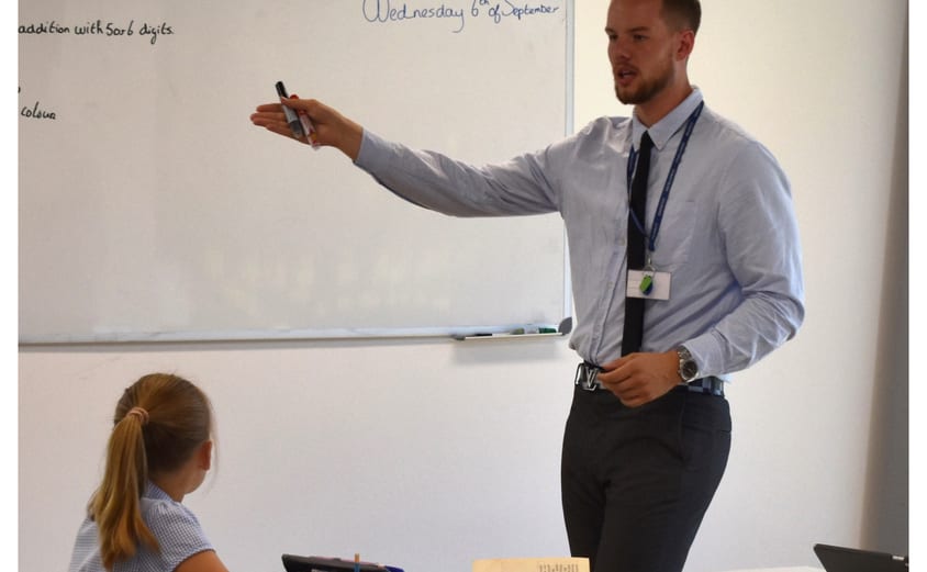 Teacher feature Knechten4