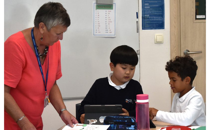 Teacher featuredixon2