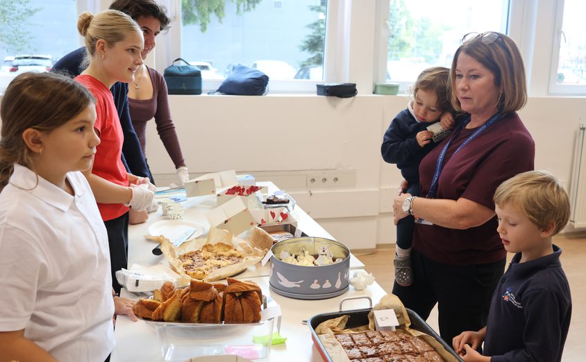 Bakesale07